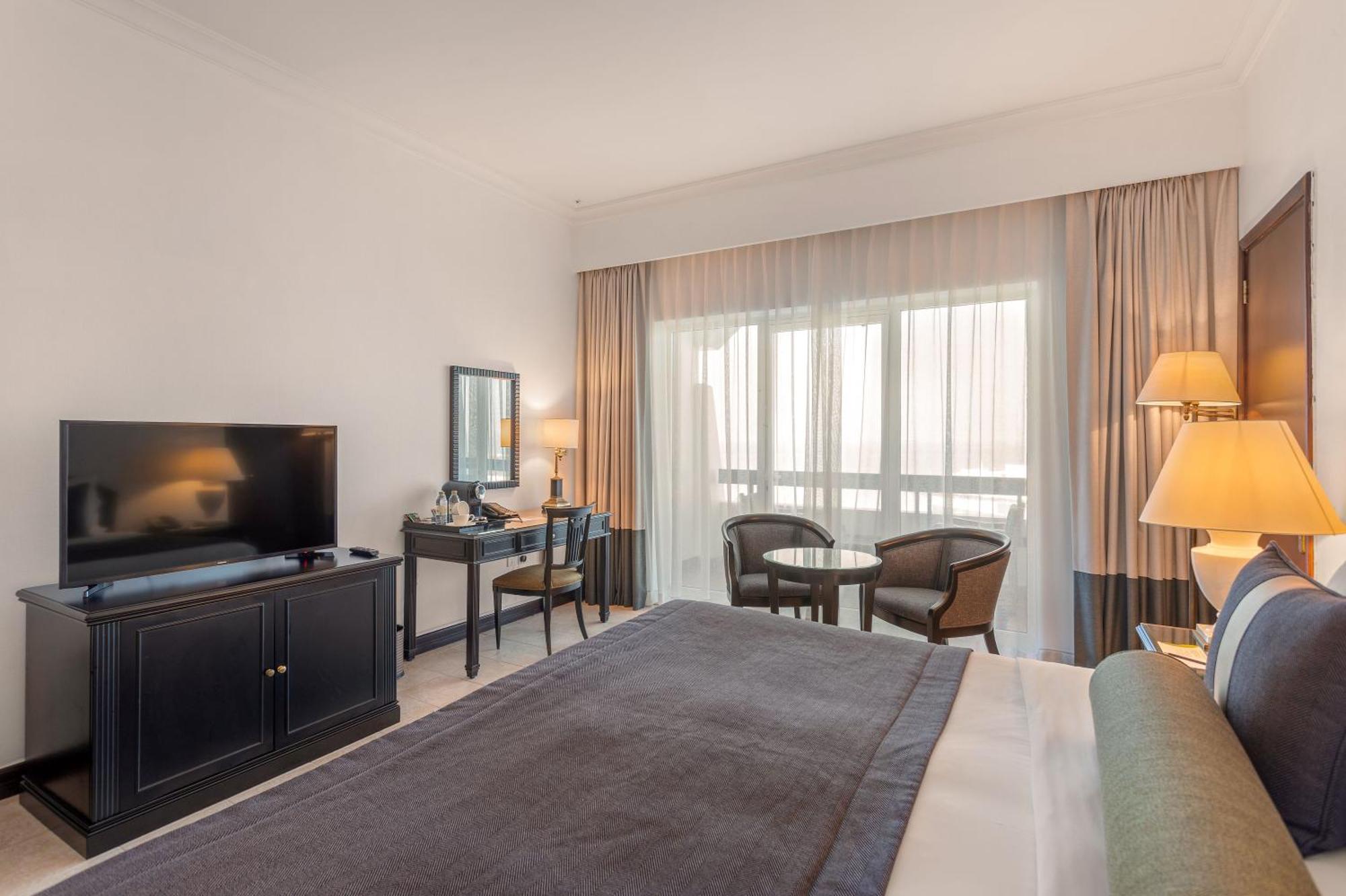Ajman Hotel & Villas By Blazon Hotels Luaran gambar A room at the hotel