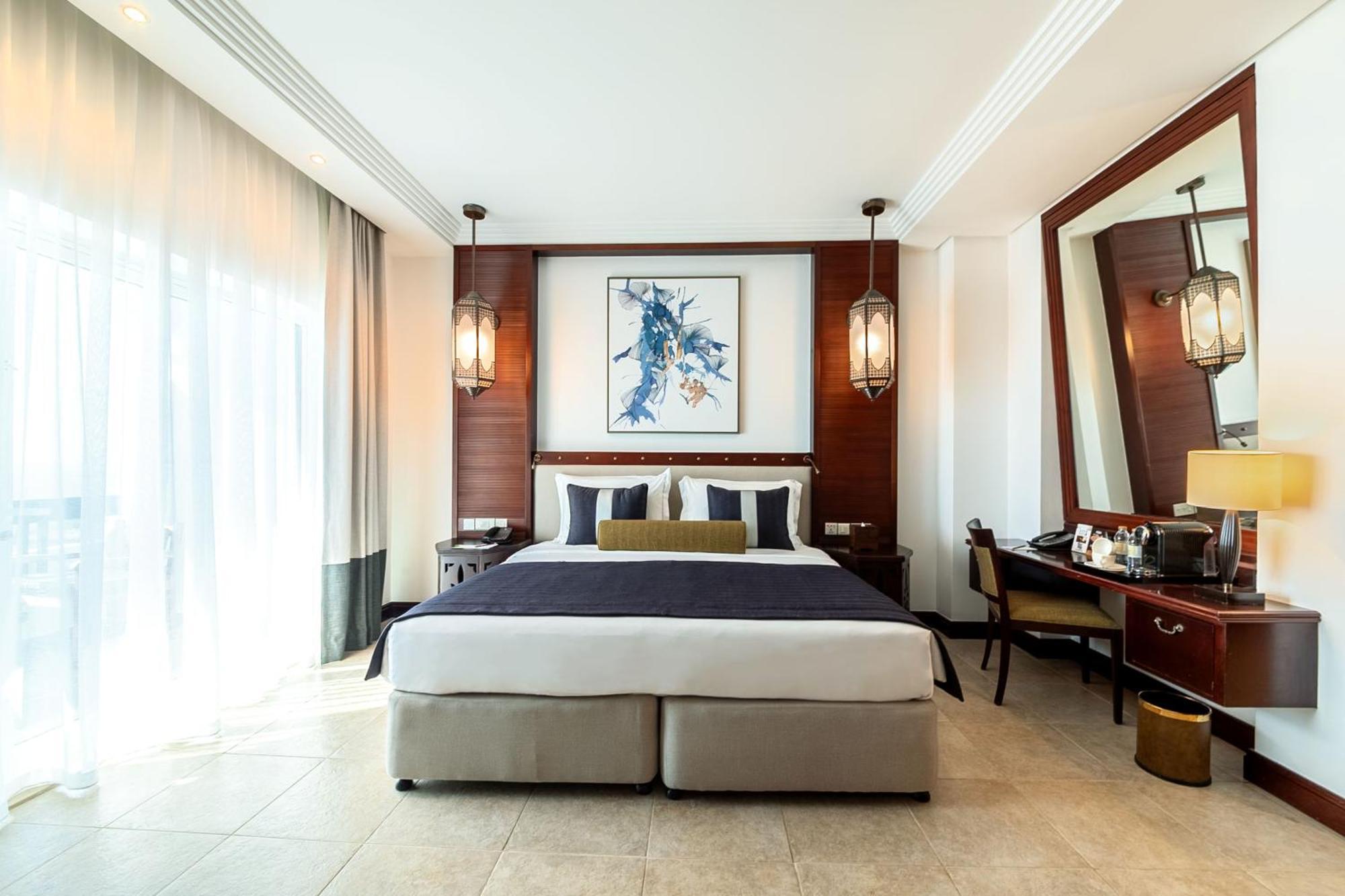 Ajman Hotel & Villas By Blazon Hotels Luaran gambar A bedroom at the hotel